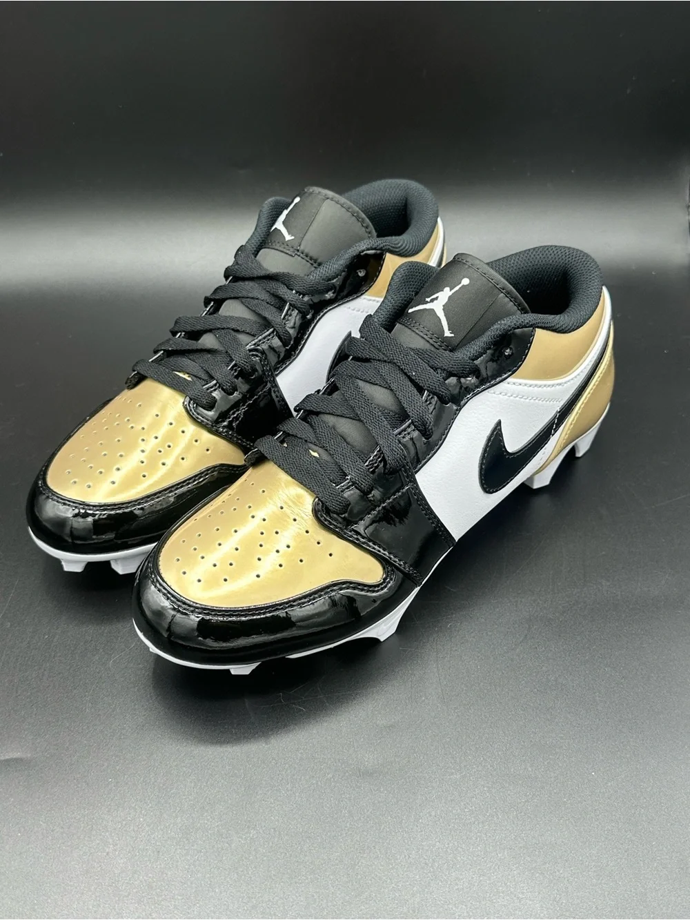 Nike Air Jordan 1 Low Gold Football Cleats FJ6245-701 Men’s NEW